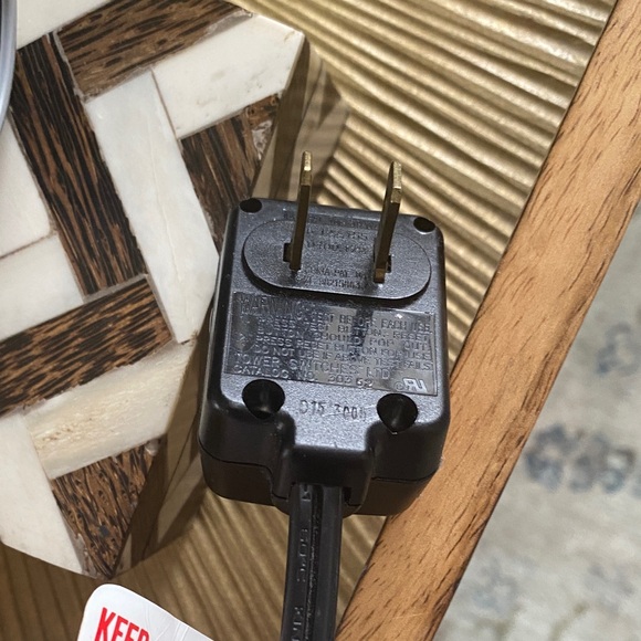 VIDAL SASSOON 1600W MINI TRAVEL HAIR DRYER W DUAL VOLTAGE - Picture 6 of 8